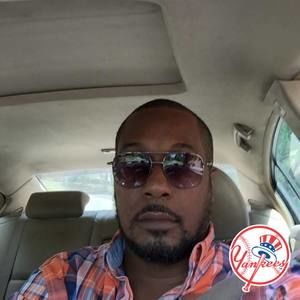 Meet your Posher, Christopher